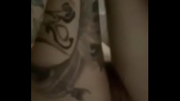 Chịch em Vân Kỳ xăm trổ lồn múp cực ngon
