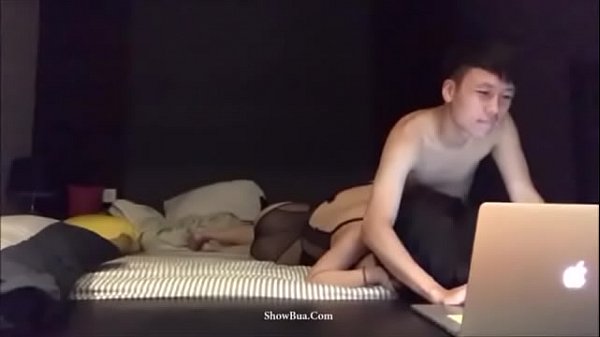 Hotgirl Phố cổ Lương Minh Phương lên đỉnh cùng bạn trai du học sinh