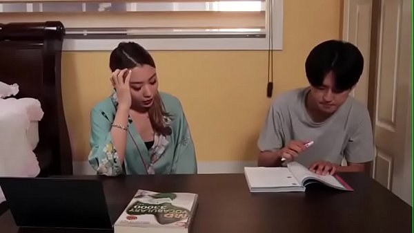lén lút ngoại tình với cô giáo dạy kèm con trai