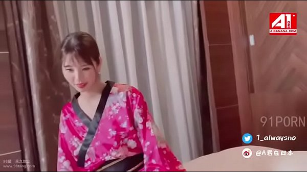 Em gái trung quốc bú chim ngắn của nhân tình cực điêu luyện