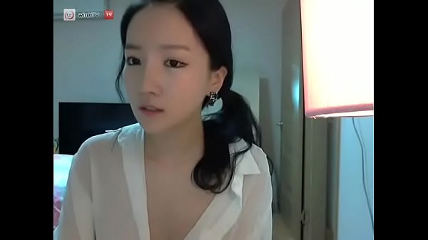 Nữ sinh hàn cực xinh live tự sướng cực đỉnh