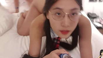 Bị đâm Bởi Cặc Khủng